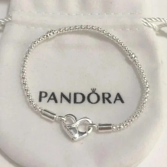 💍Pandora Moments Studded Chain Bracelet Size 7.5 Wrist Size 6.7 in - Picture 3 of 3